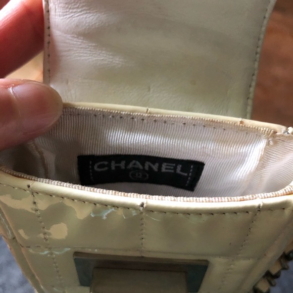 Chanel mini crossbody - Picture 7 of 8